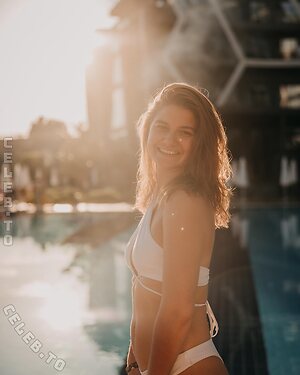 adrianahunzinger Nude Leaked Photo #5