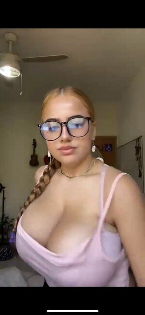 Adva Nude Leaked Photo #19