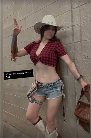 Aeris Carter leaked photo #4