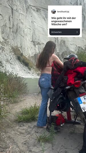 Affe auf Bike Nude Leaked Photo #6