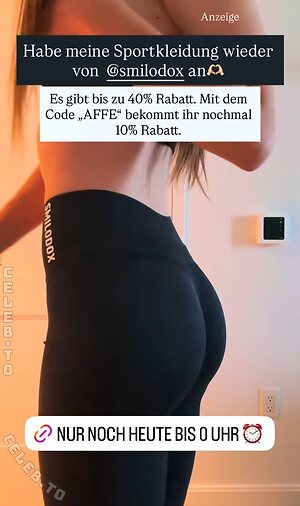 Affe auf Bike Nude Leaked Photo #18