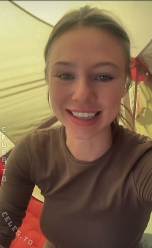 Affe auf Bike Nude Leaked Photo #35