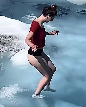 Affe auf Bike Nude Leaked Photo #69