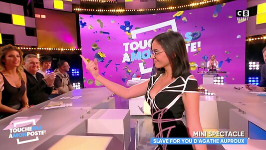 Agathe Auproux leaked photo #26