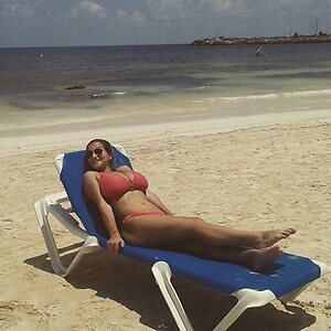 Agustina Guz : Baker With Huge Breasts leaked photo #15