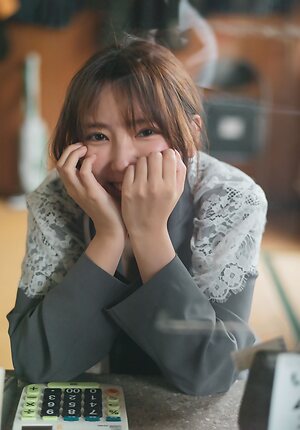 Aika Sawaguchi leaked photo #37
