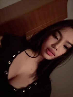 Aileen Herrera leaked photo #2