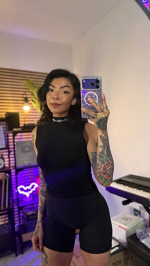 AileenSenpaiReacts leaked photo #13