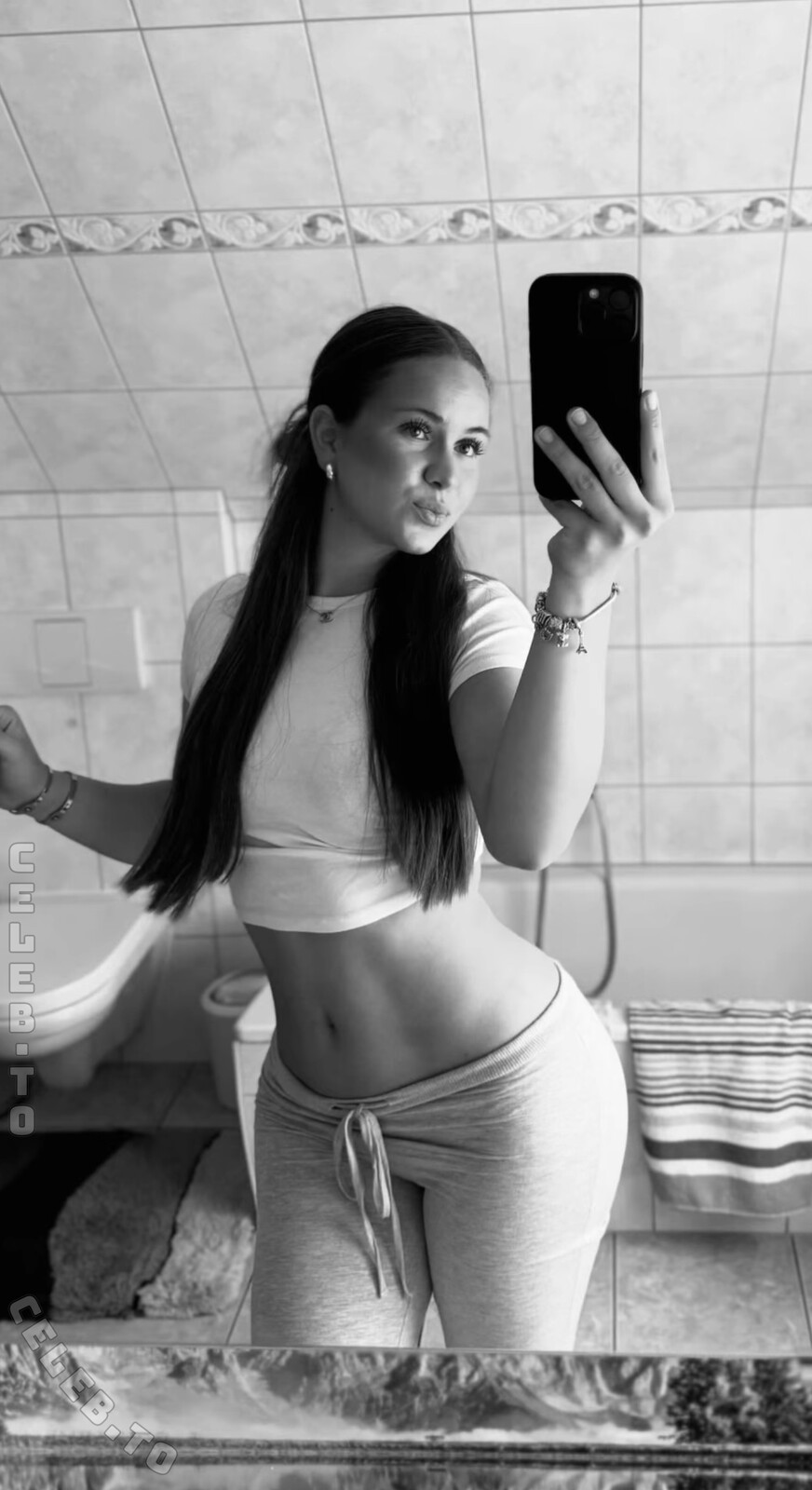 aileen.slf photo