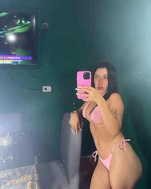 Ailen Godoy leaked photo #24