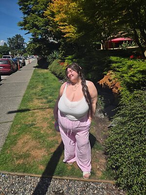 Aimee T's leaked photo #8