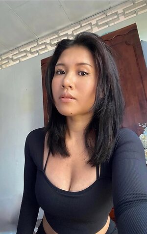 Aimi Iwasaki leaked photo #4