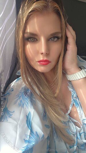 Aische Pervers Nude Leaked Photo #27