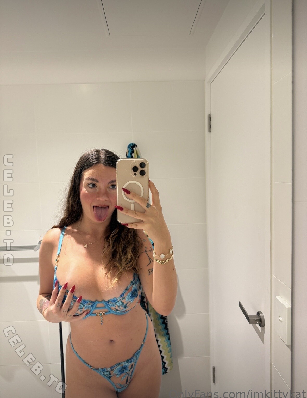 Aisha Katya photo