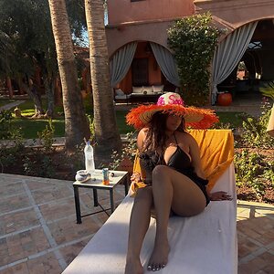 Aisha leaked photo #49