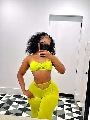 AishaaaMarie leaked photo #8