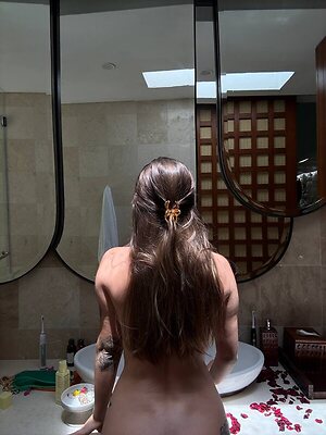 Set 4 — 5 photos