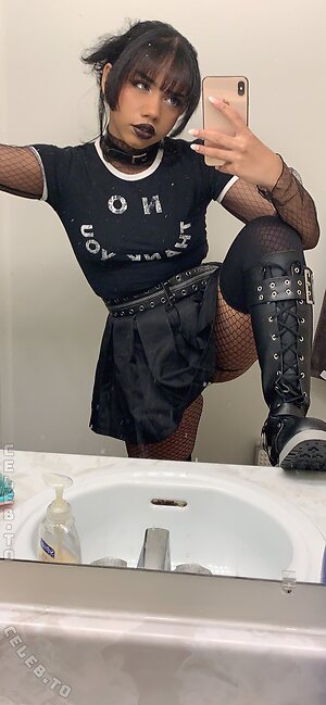 Akaneararagi Nude Leaked Photo #5