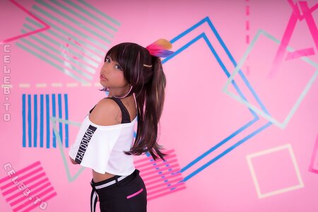 Akane Araragi Nude Photos