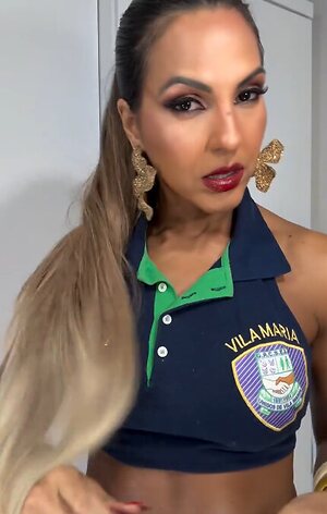 Alane Pereira leaked photo #37