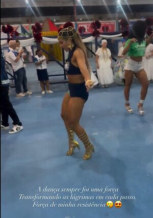 Alane Pereira leaked photo #43