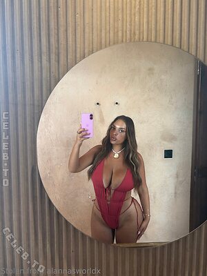 Alanna Pow