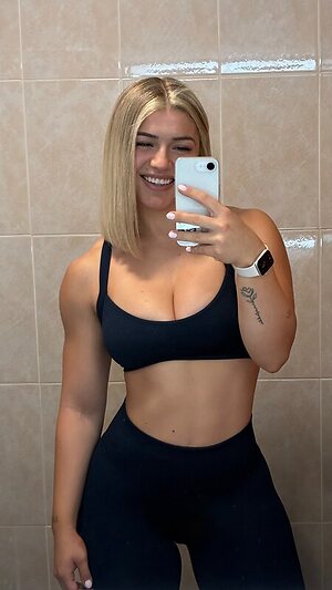 Alba Rubio leaked photo #18