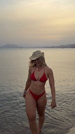 Alba Rubio leaked photo #53