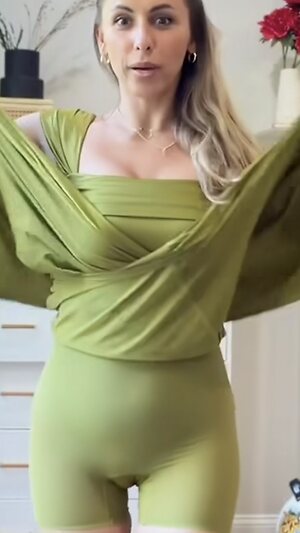 Albina Kamaeva leaked photo #14