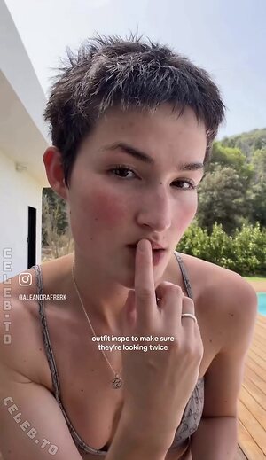 aleandrafrerk / ale4ndra photo