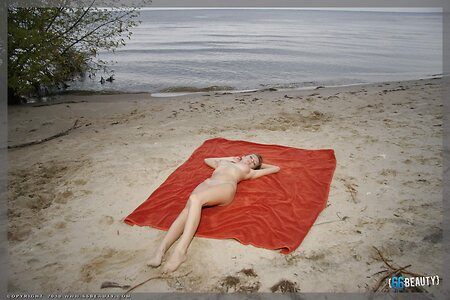 Alena Hemcova leaked photo #6