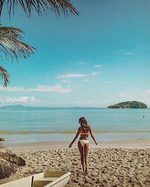 Alessandra Ambrosio in bikini leaked photo #34