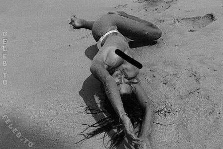 Alessandra Ambrosio Nude Leaked Photo #71