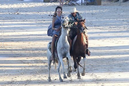 Alessandra Ambrosio Nude Leaked Photo #251