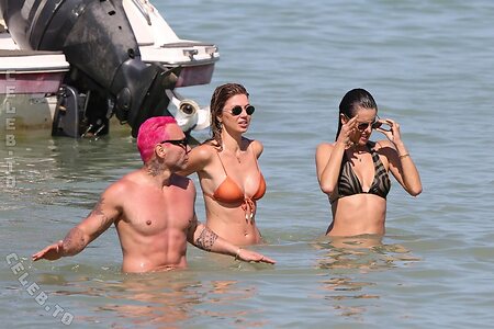 Alessandra Ambrosio Nude Leaked Photo #664