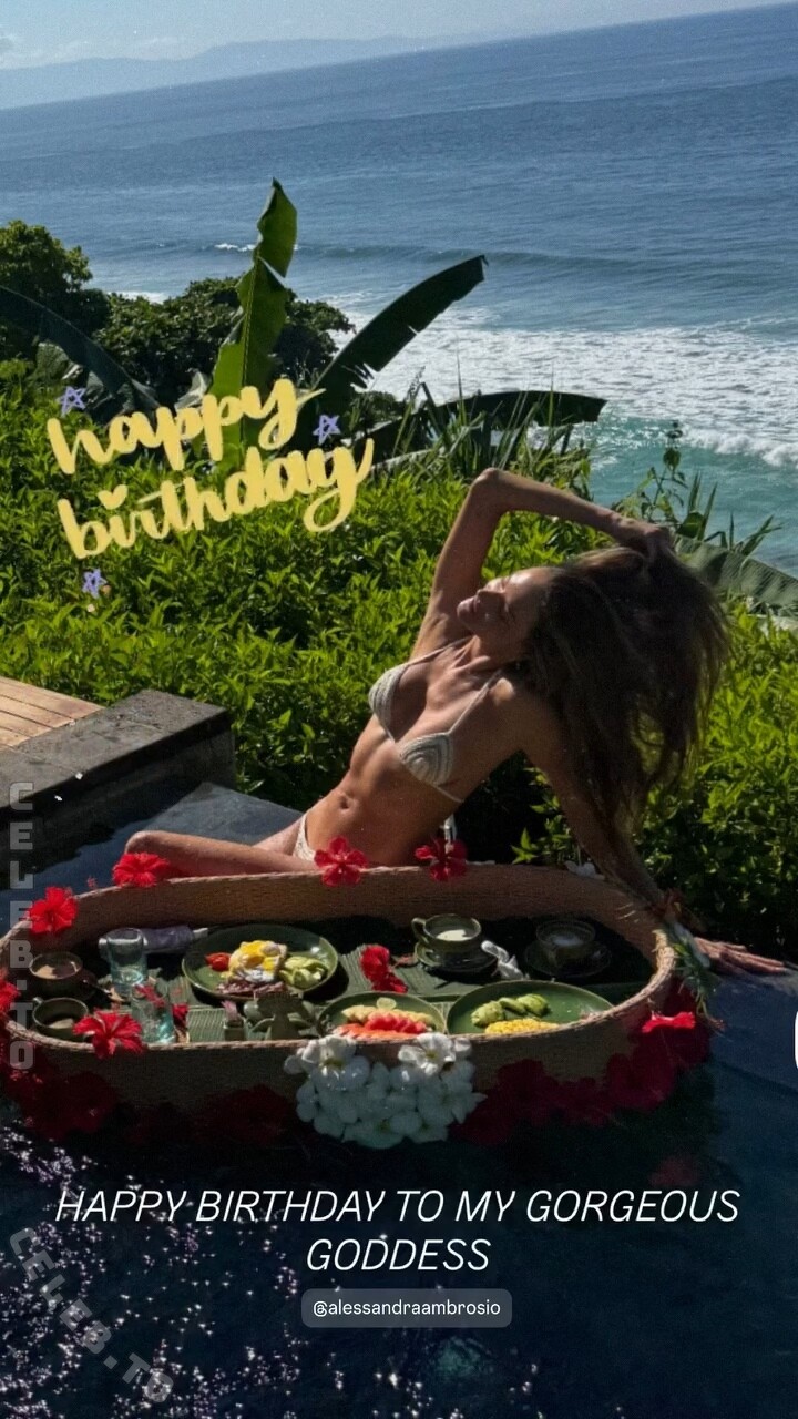 Alessandra Ambrosio Nude Leaked Photos