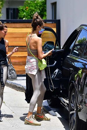 Alessandra Ambrosio Nude Leaked Photo #877