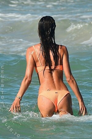 Alessandra Ambrosio Nude Leaked Photo #1473