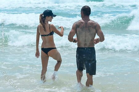 Alessandra Ambrosio Nude Leaked Photo #1552