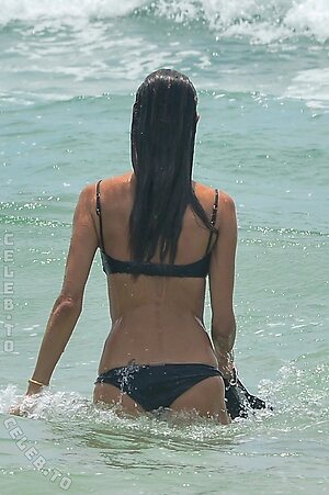 Alessandra Ambrosio Nude Leaked Photo #1562