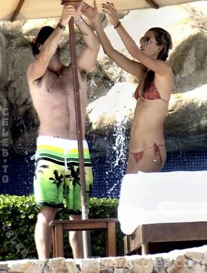 Alessandra Ambrosio photo