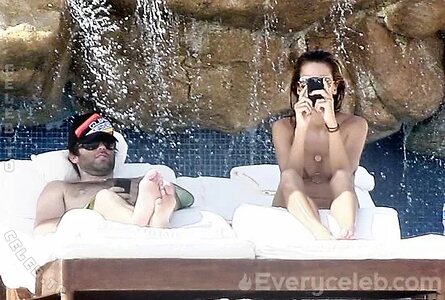 Alessandra Ambrosio Nude Leaked Photo #1731