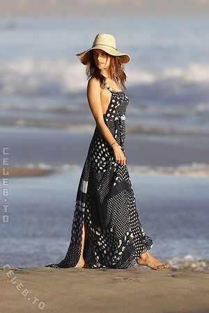 Alessandra Ambrosio photo