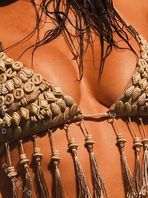 Alessandra Ambrosio leaked photo #2238