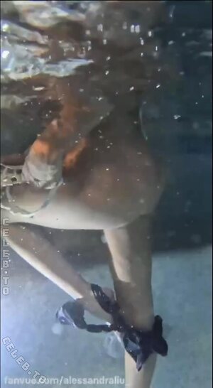 Alessandra Liu (18+) leaked photo #237
