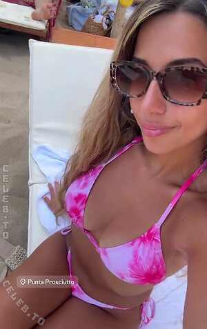 Alessandra Riili photo