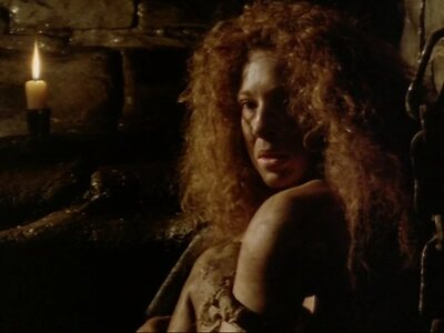 Alex Kingston