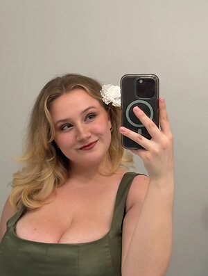 Alex P Nude Leaked Photo #12
