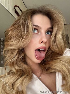 Alexa Breit