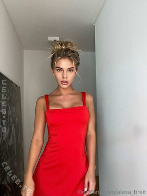 Alexa Breit Nude Leaked Photo #780